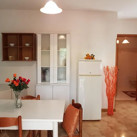 Apartman Via Amalfi, 18 *
